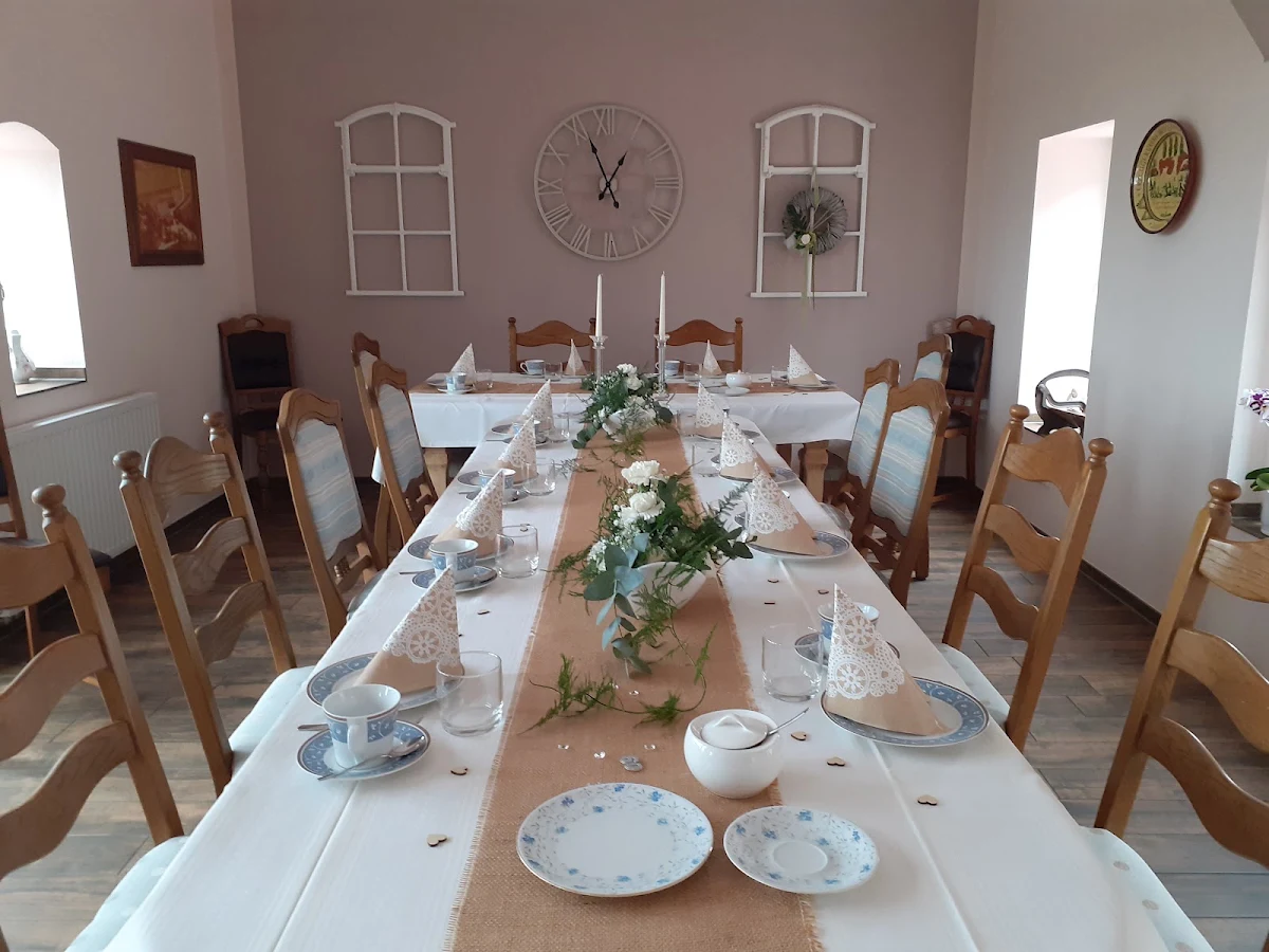 Café Heckershof Waltraud Verbücheln Titelbild