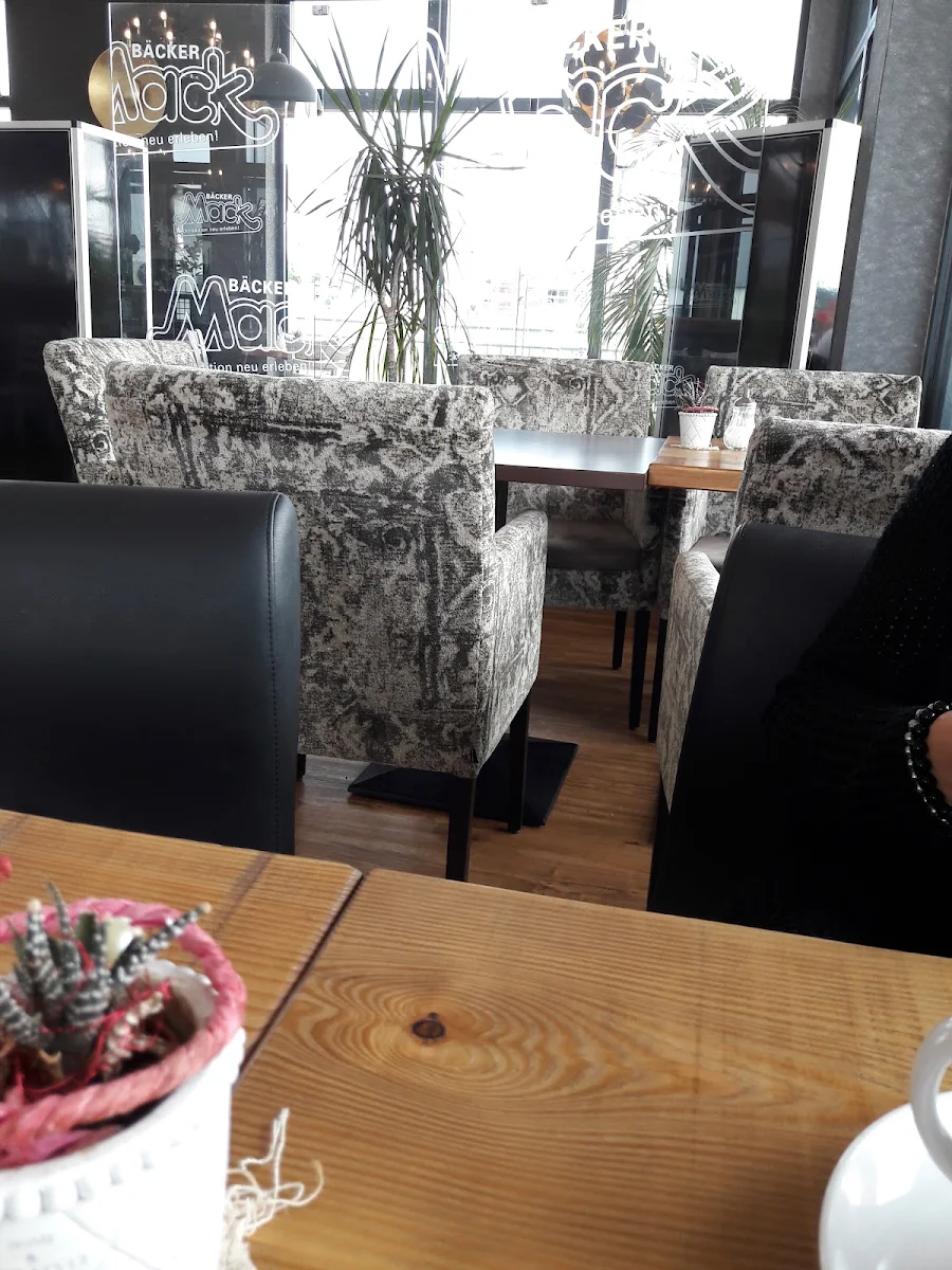 Essen und Trinken photo 1