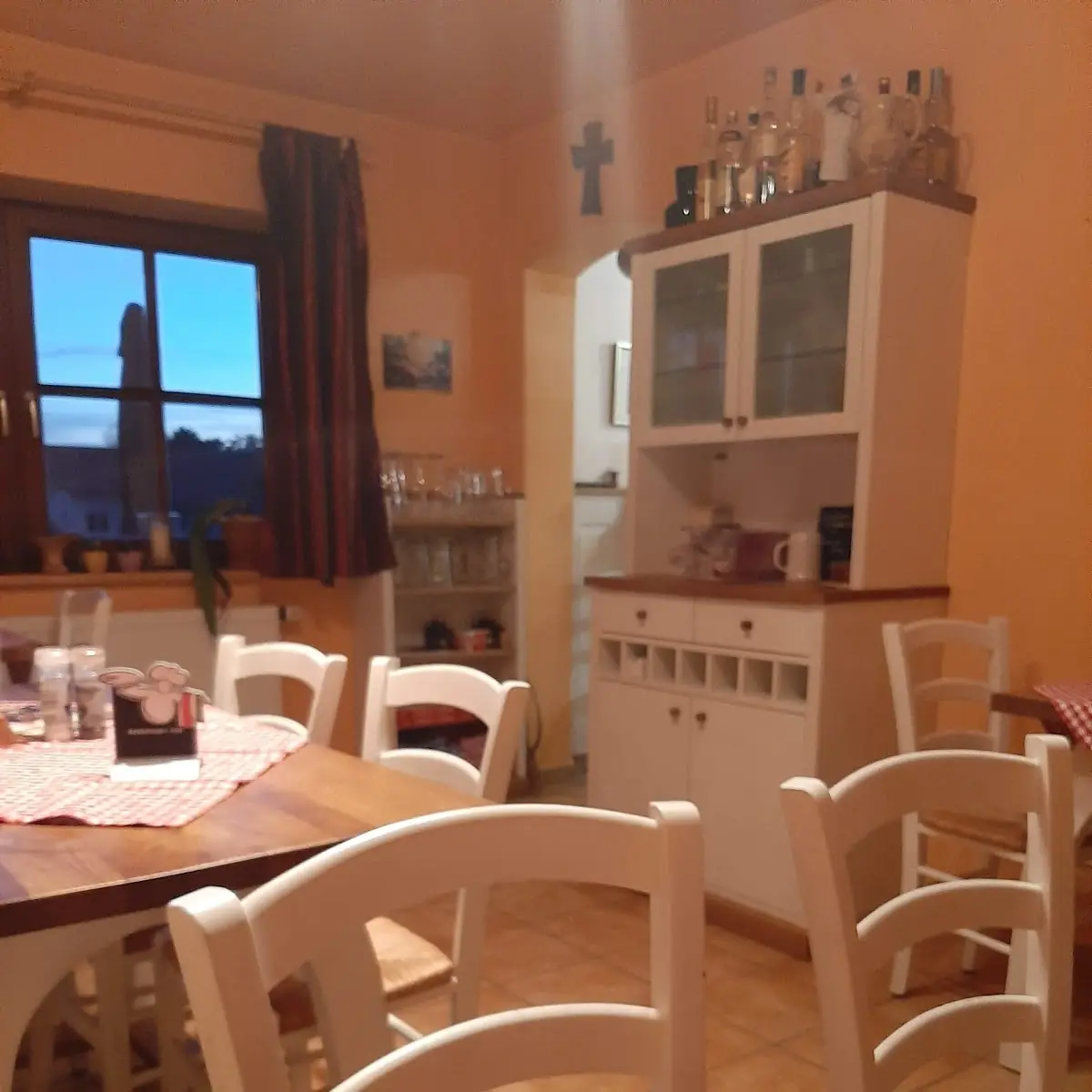 Atmosphäre, Pizzabäckerei „Da Pietro“