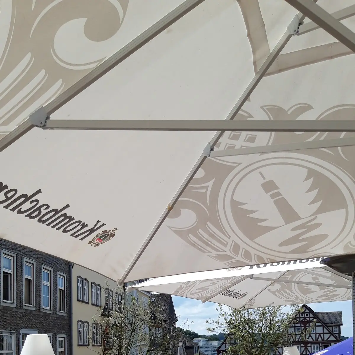 Atmosphäre, LA PIAZZA