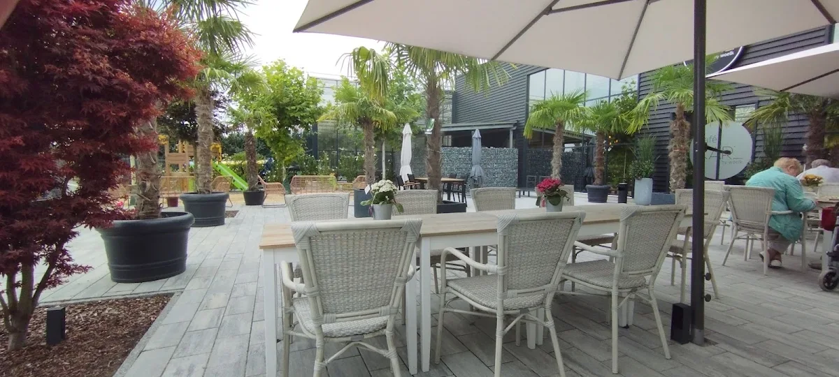Atmosphäre, Café Karl by woelk