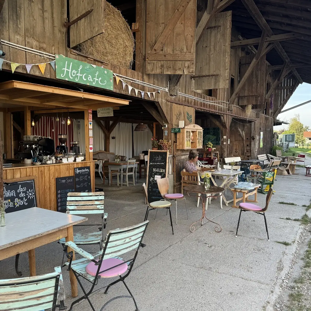 Atmosphäre, Hofcafé KlosterGut Schlehdorf