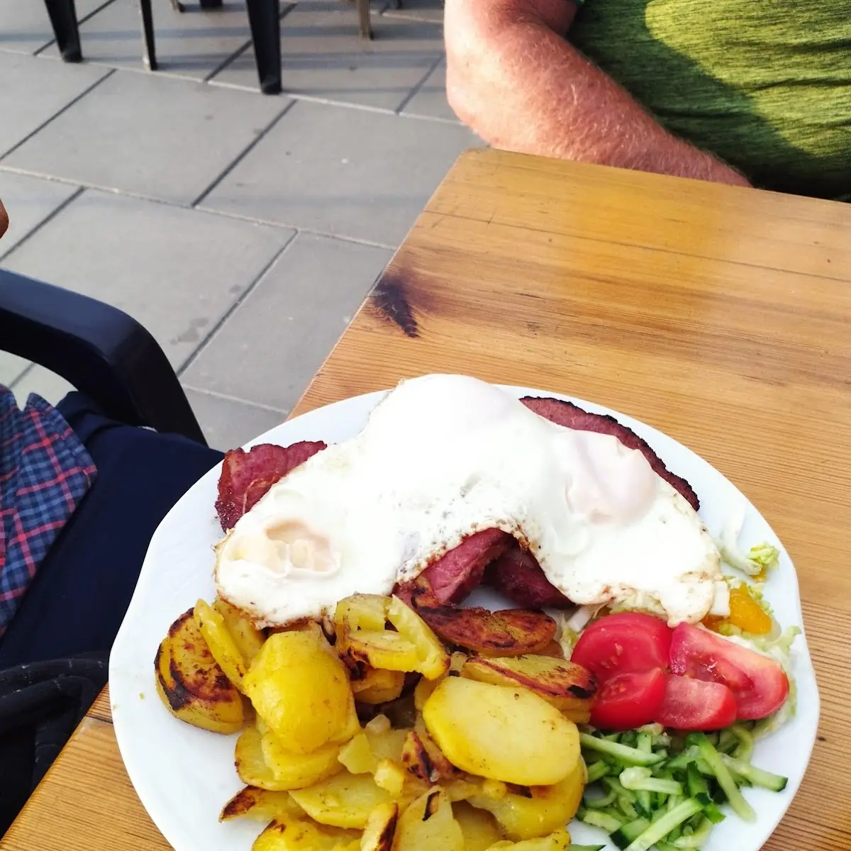 Essen und Trinken photo 3