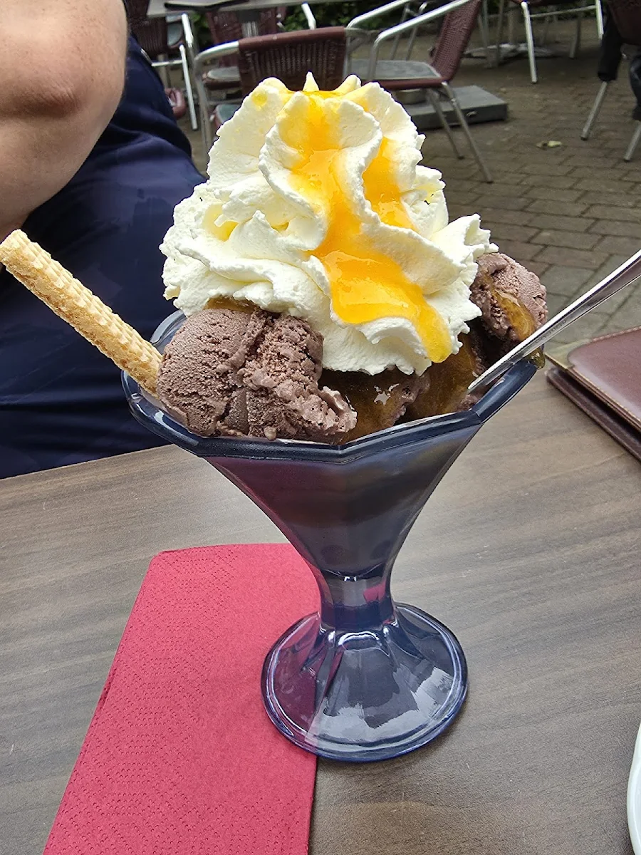 Essen und Trinken, Café Klönstuv