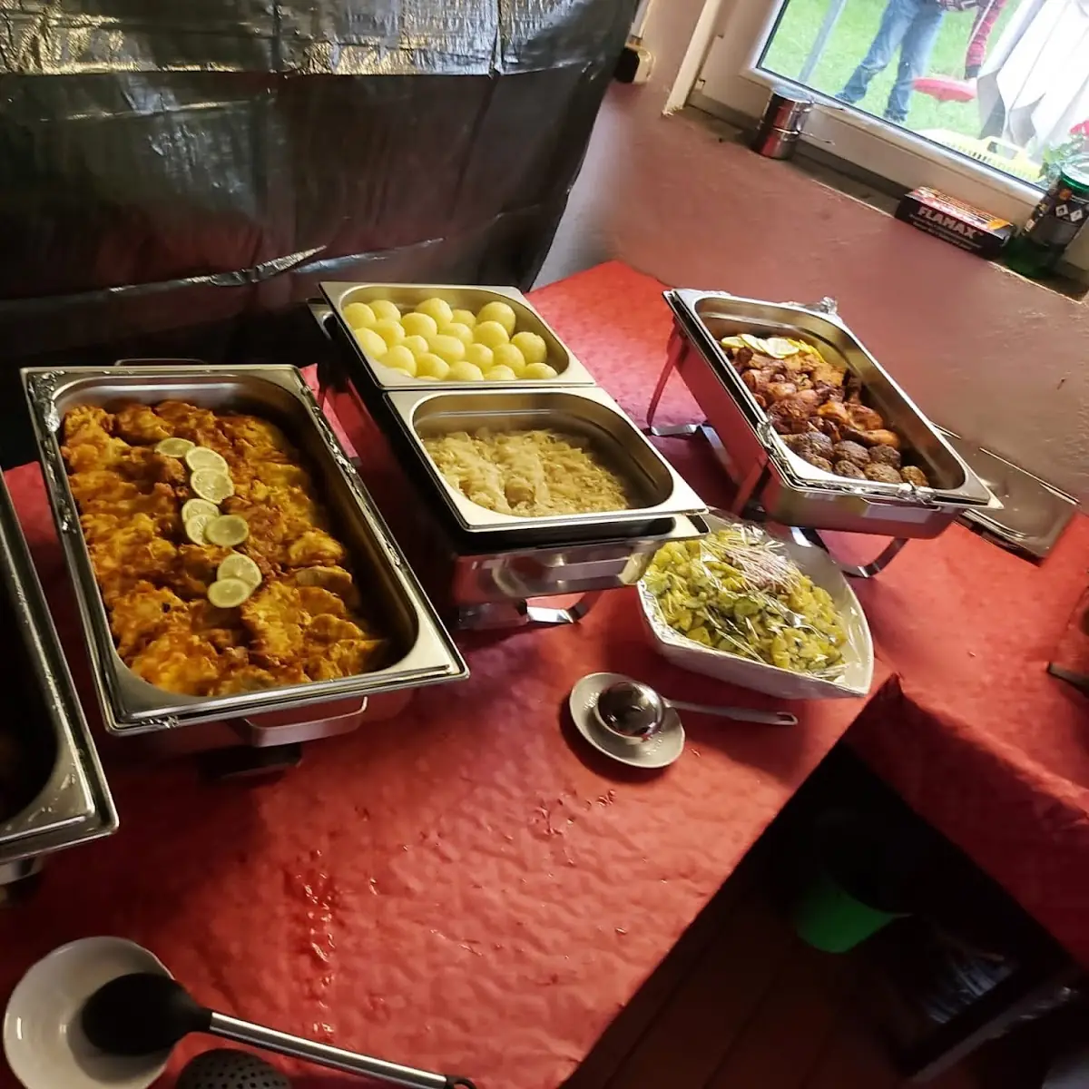 Essen und Trinken photo 2