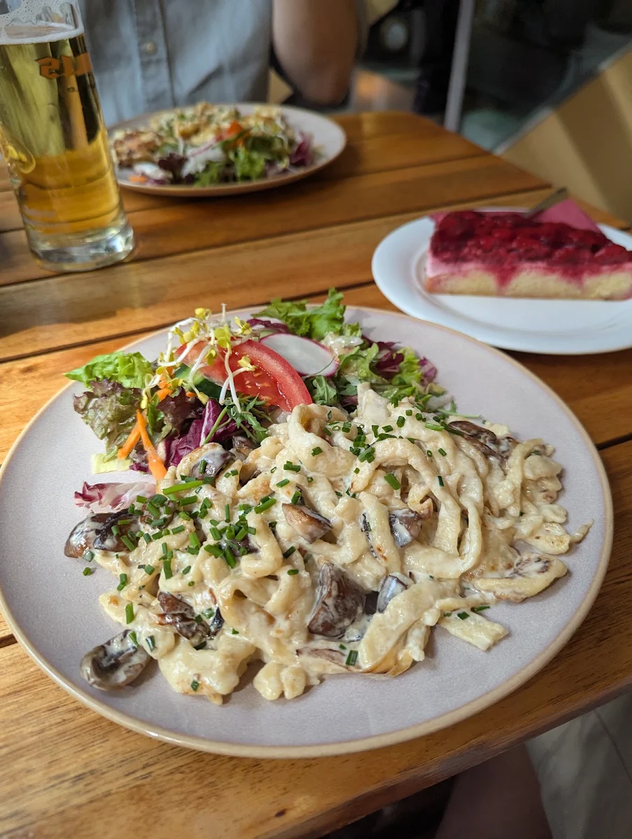 Essen und Trinken photo 2
