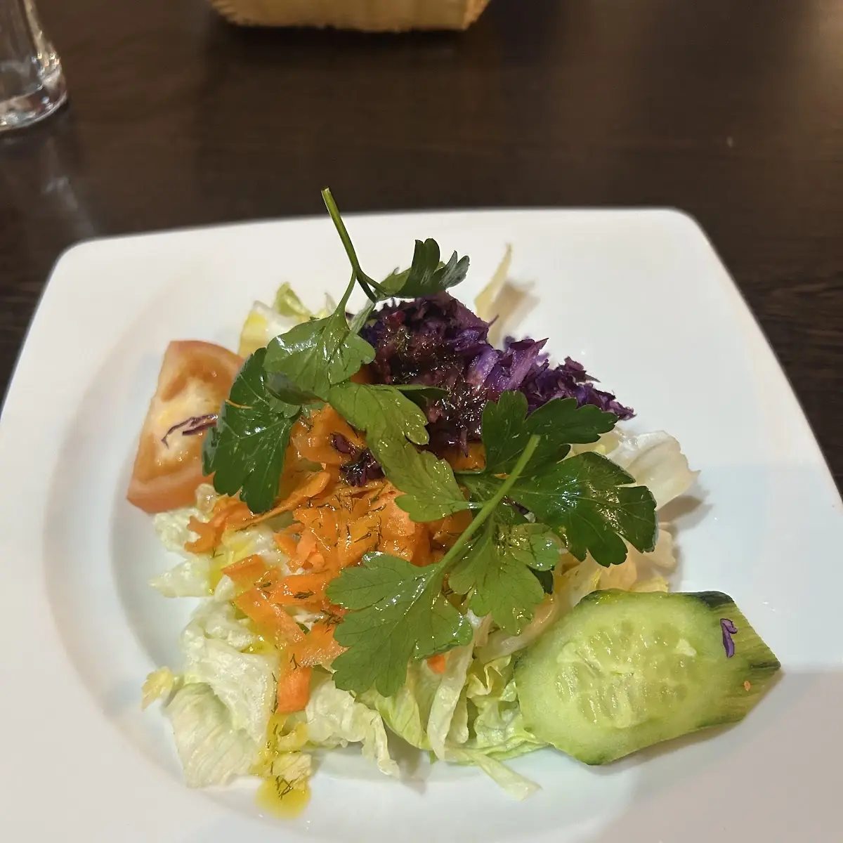 Essen und Trinken, Asal Restaurant