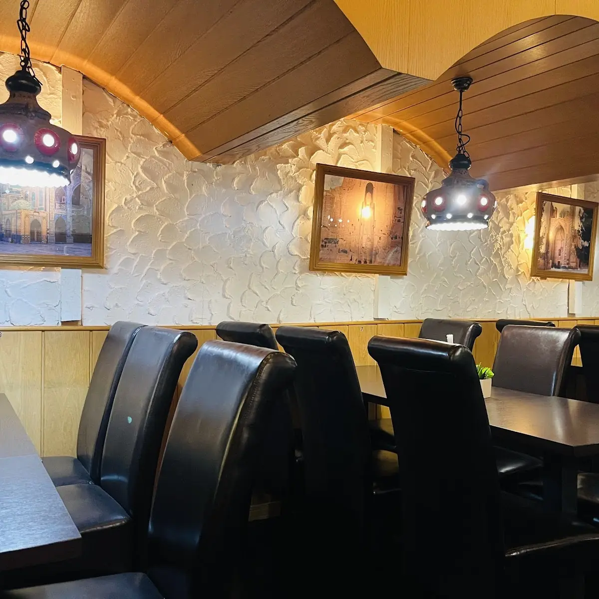 Atmosphäre, Asal Restaurant