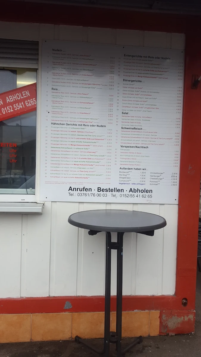 Speisekarte, Asia Schnellimbiss an der Annoncenuhr