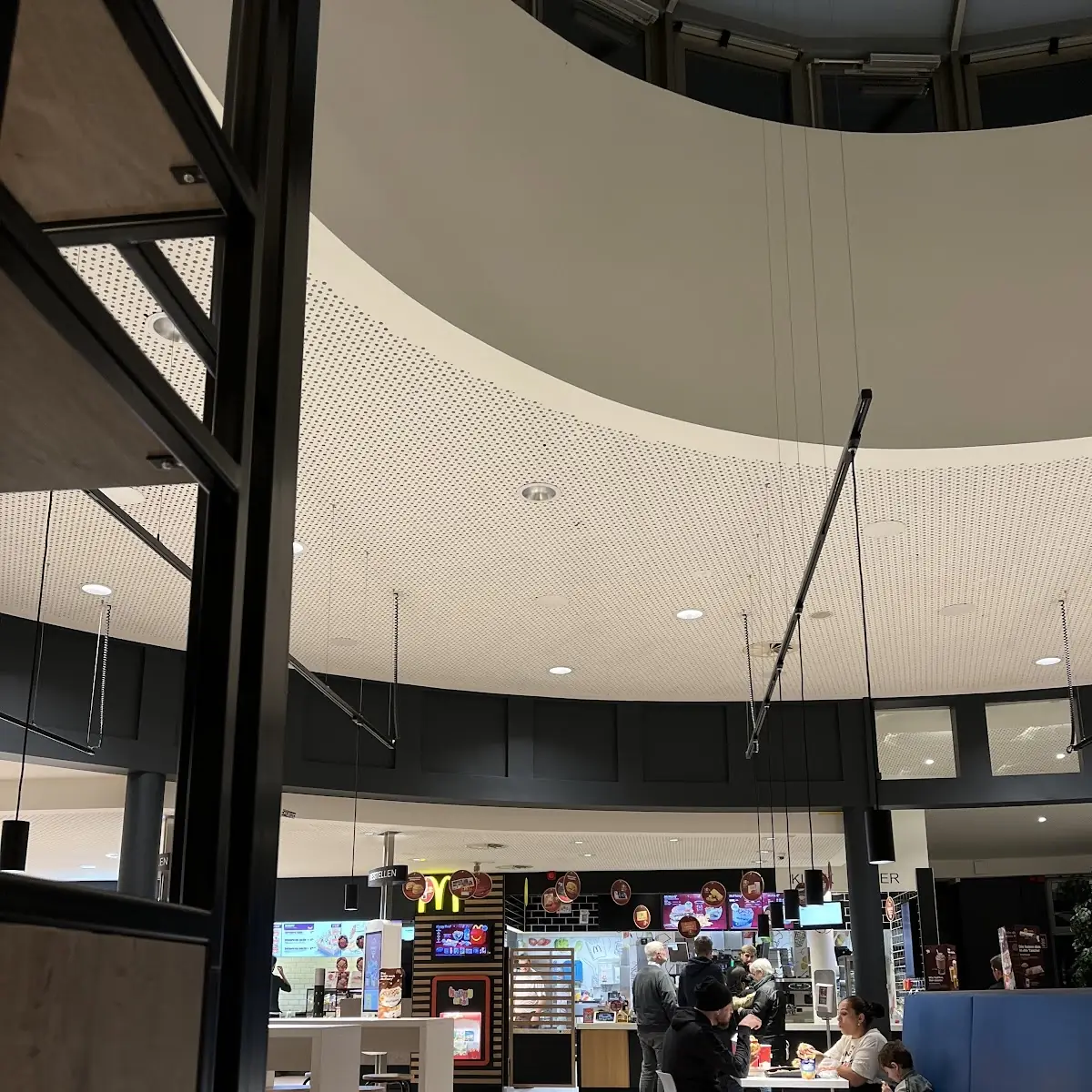 Atmosphäre, McDonald's