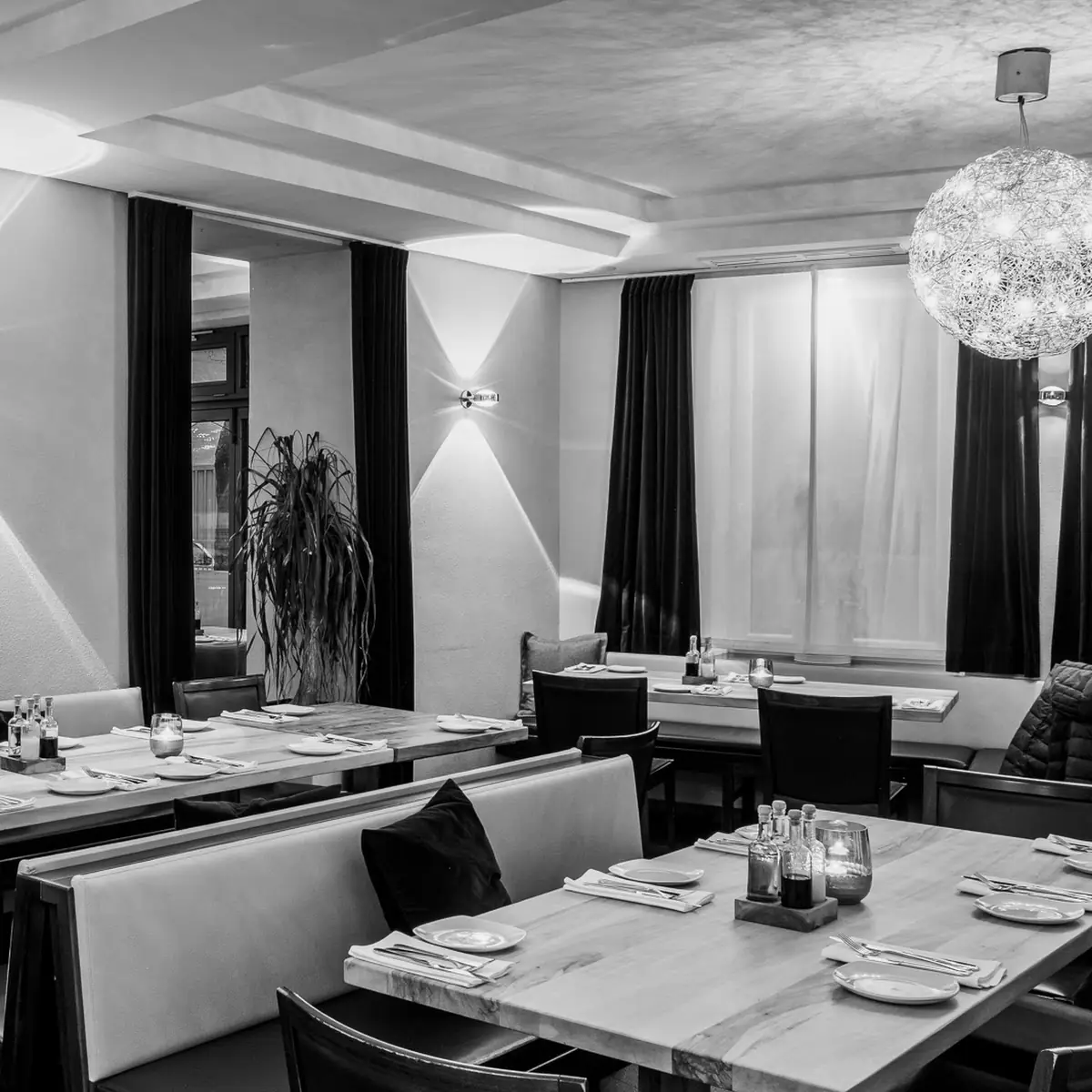 Atmosphäre, Symposium Restaurant Augsburg