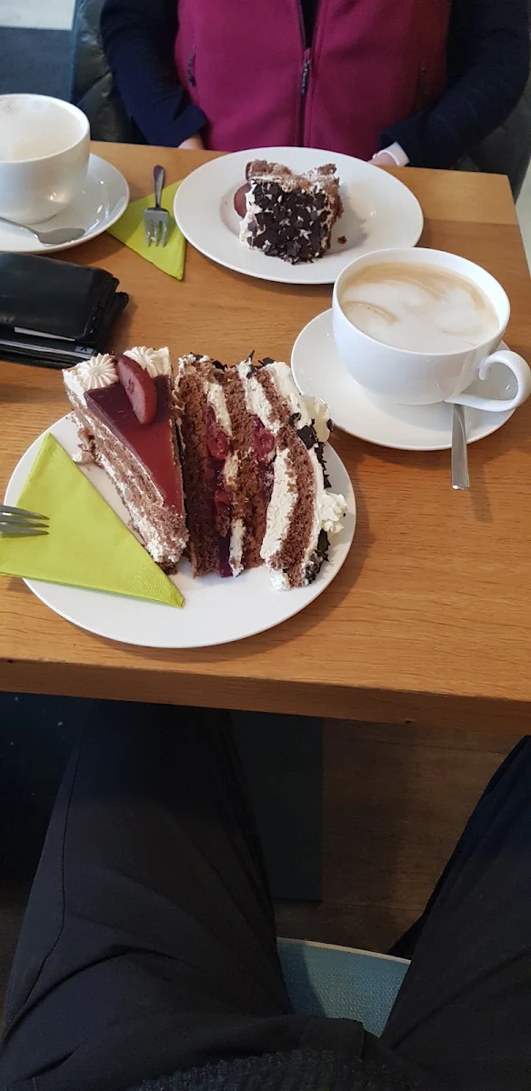 Essen und Trinken photo 2