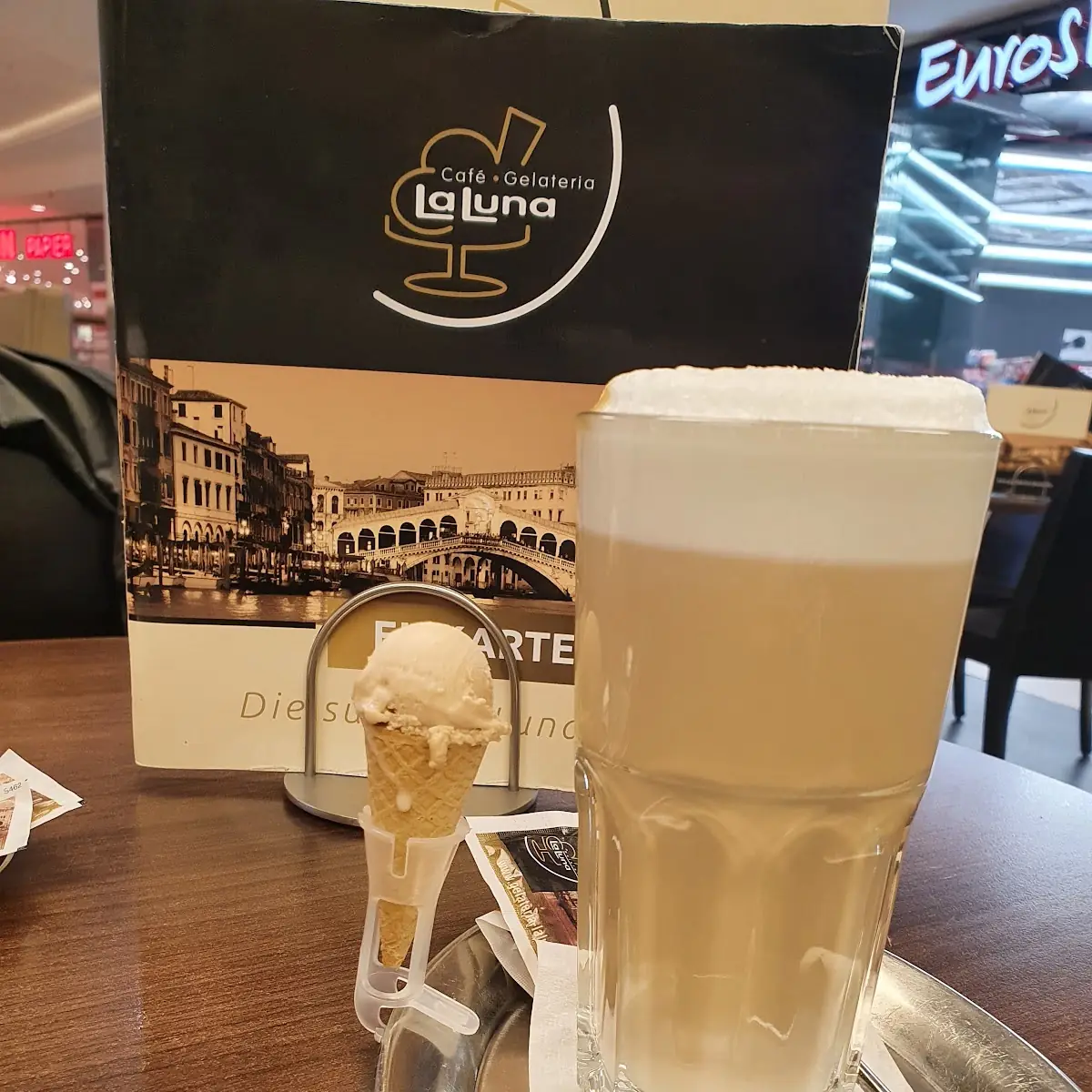 Essen und Trinken photo 7