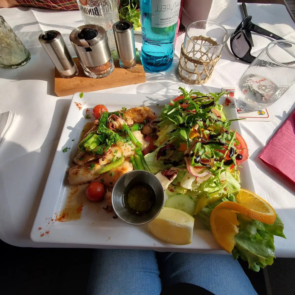 Essen und Trinken photo 1