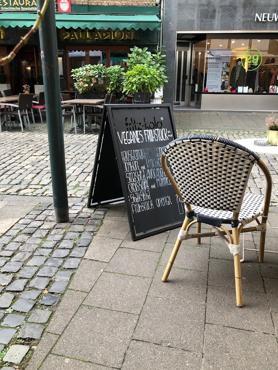 Atmosphäre, Café Dom
