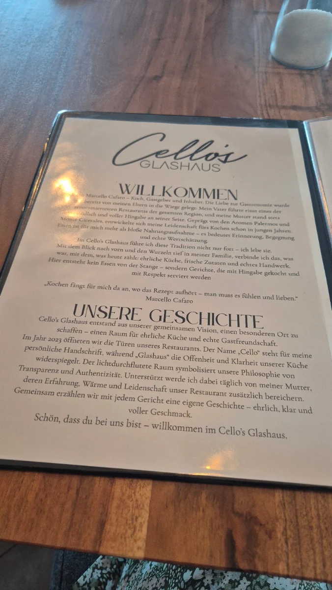 Speisekarte, Cello's Glashaus