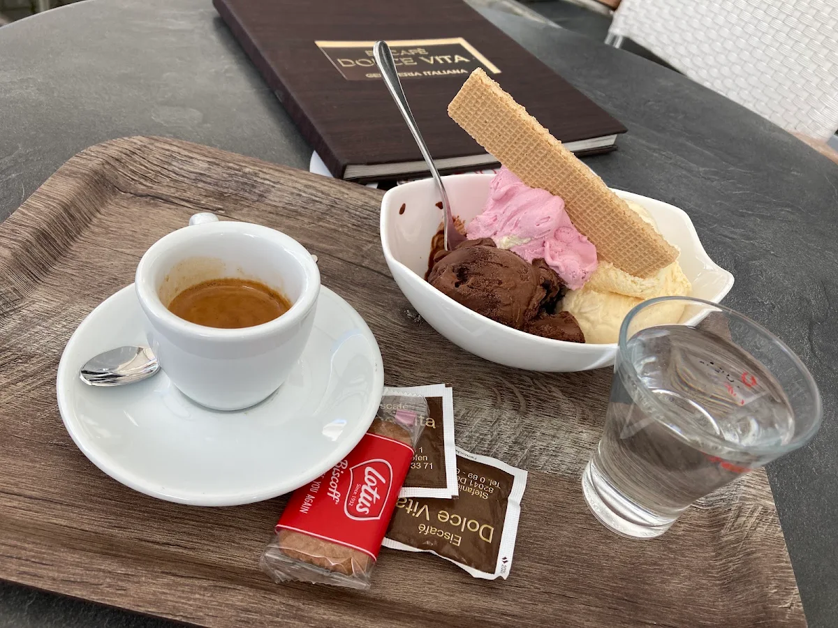 Essen und Trinken photo 7