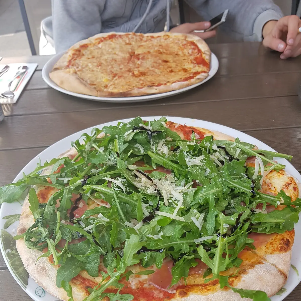 Essen und Trinken, Pizzeria Capello Rosso