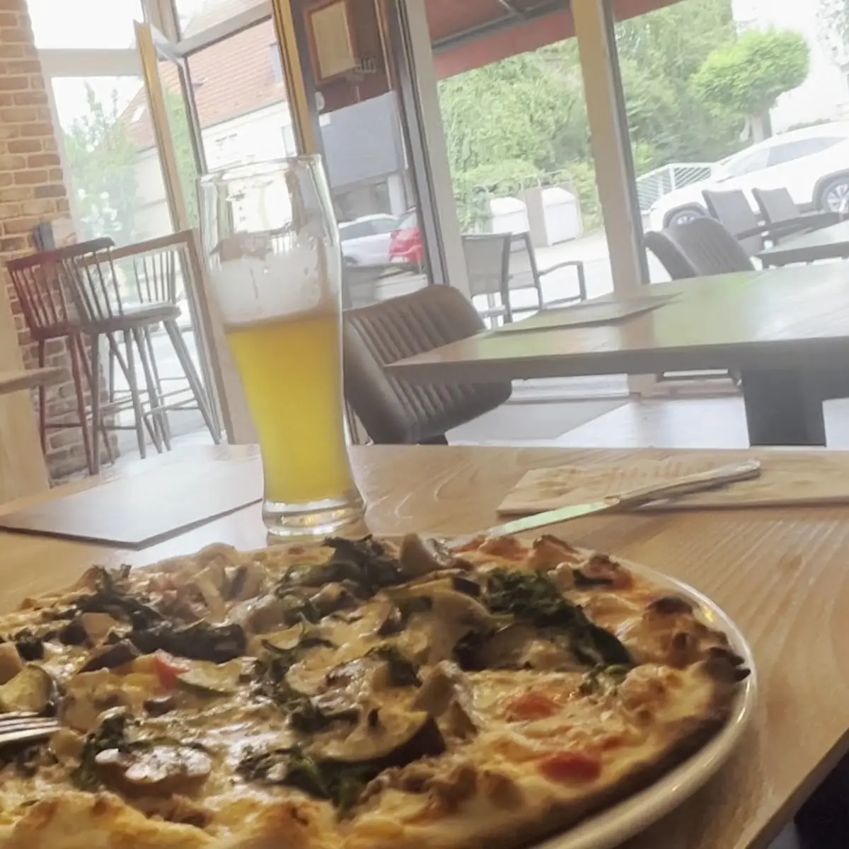 Essen und Trinken, Pizzeria Capello Rosso