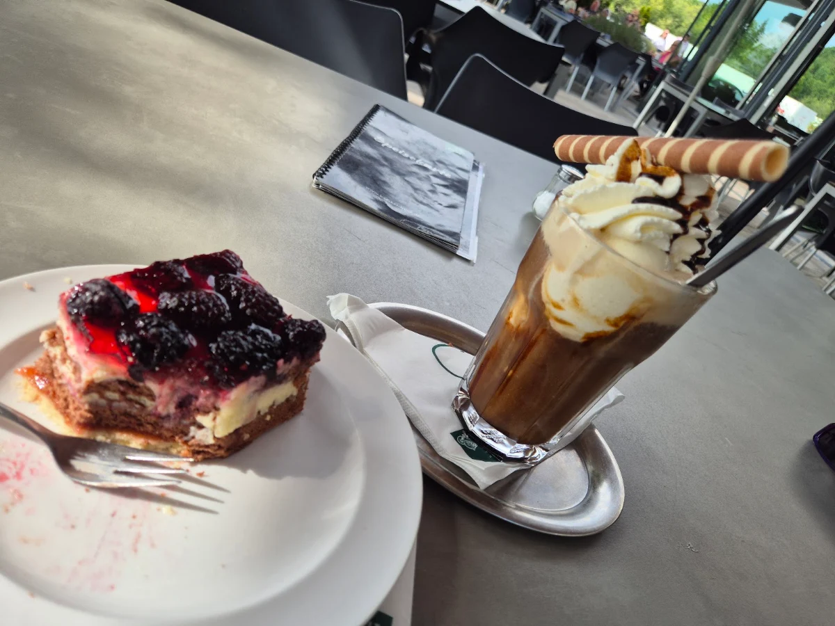 Essen und Trinken photo 3