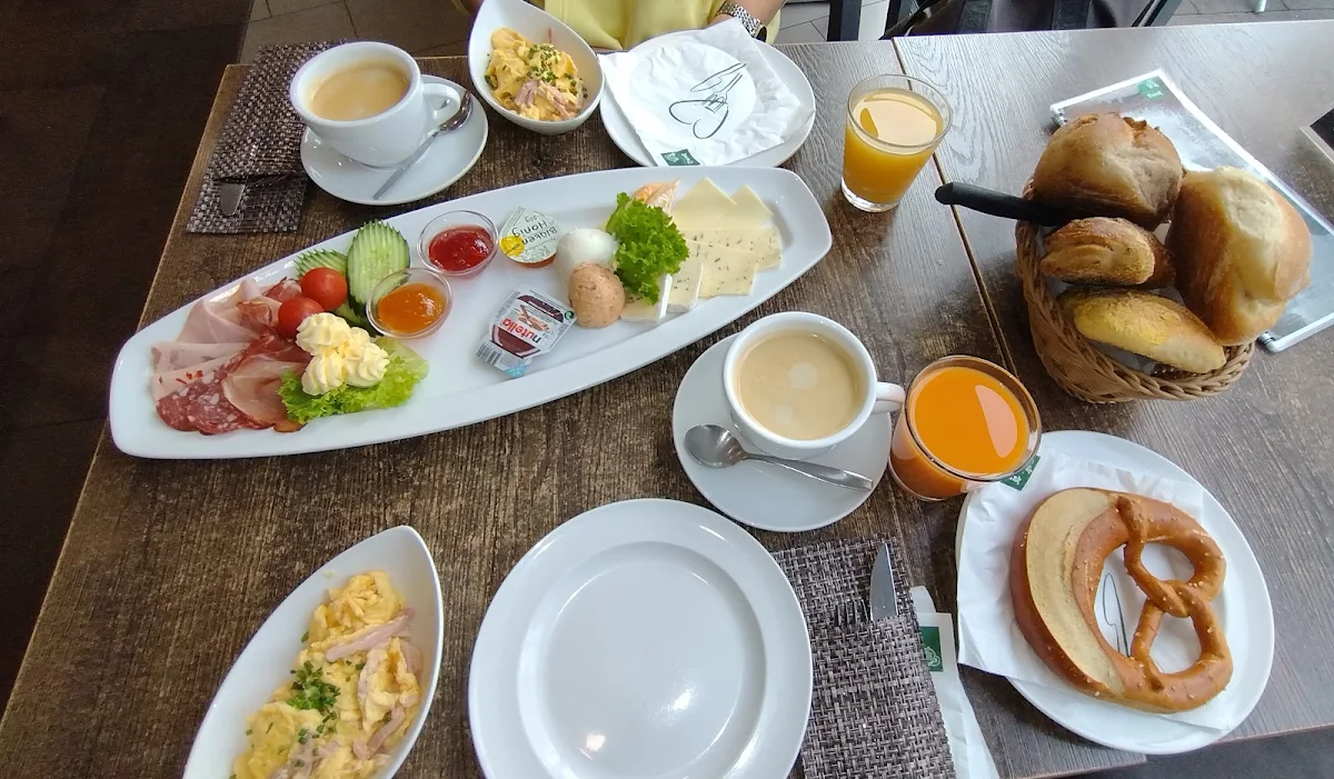 Essen und Trinken photo 4