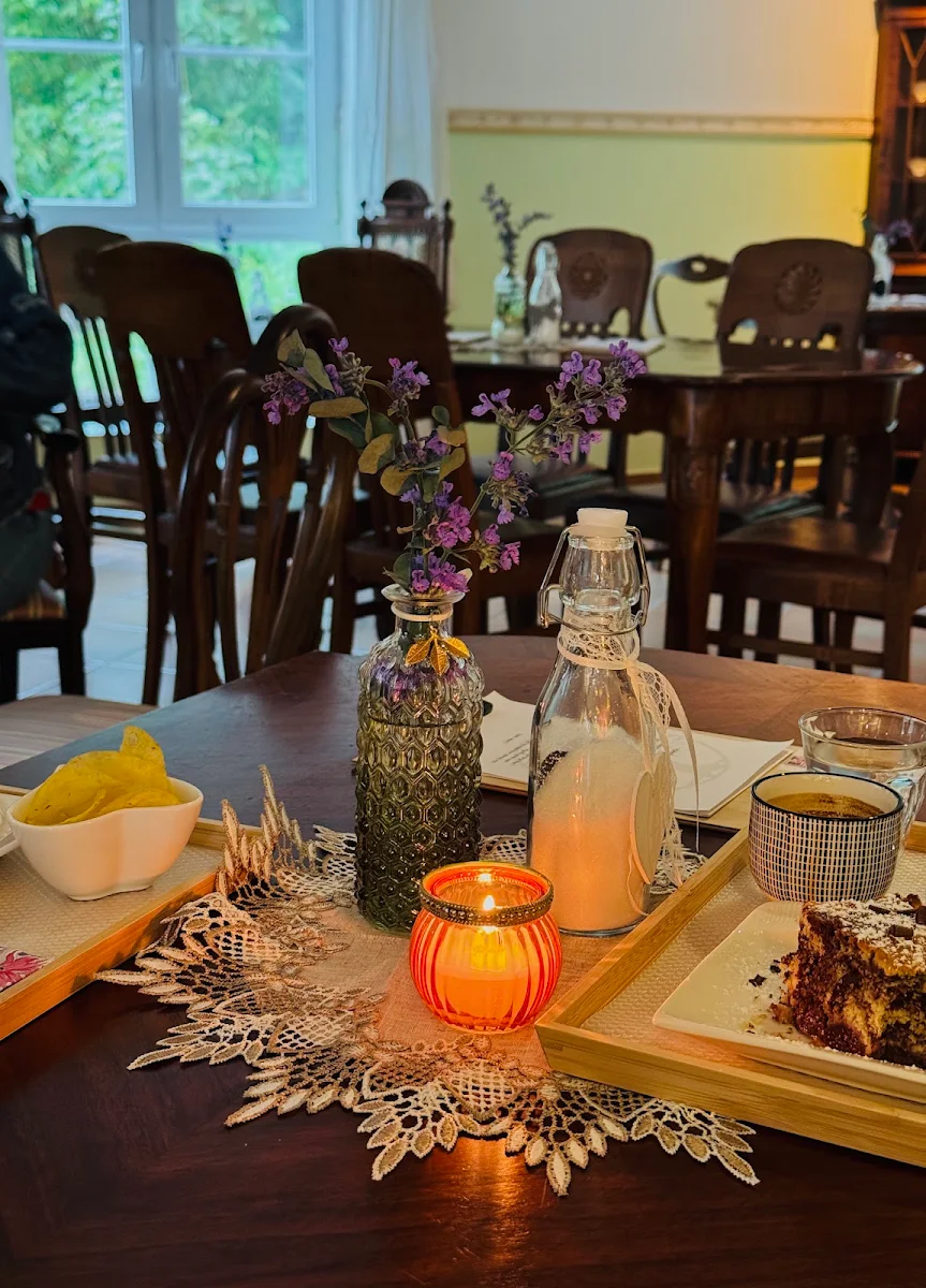 Essen und Trinken, Café des Lebens