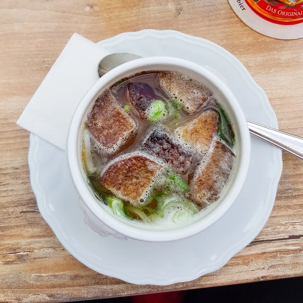 Böhmische Knoblauchsuppe
