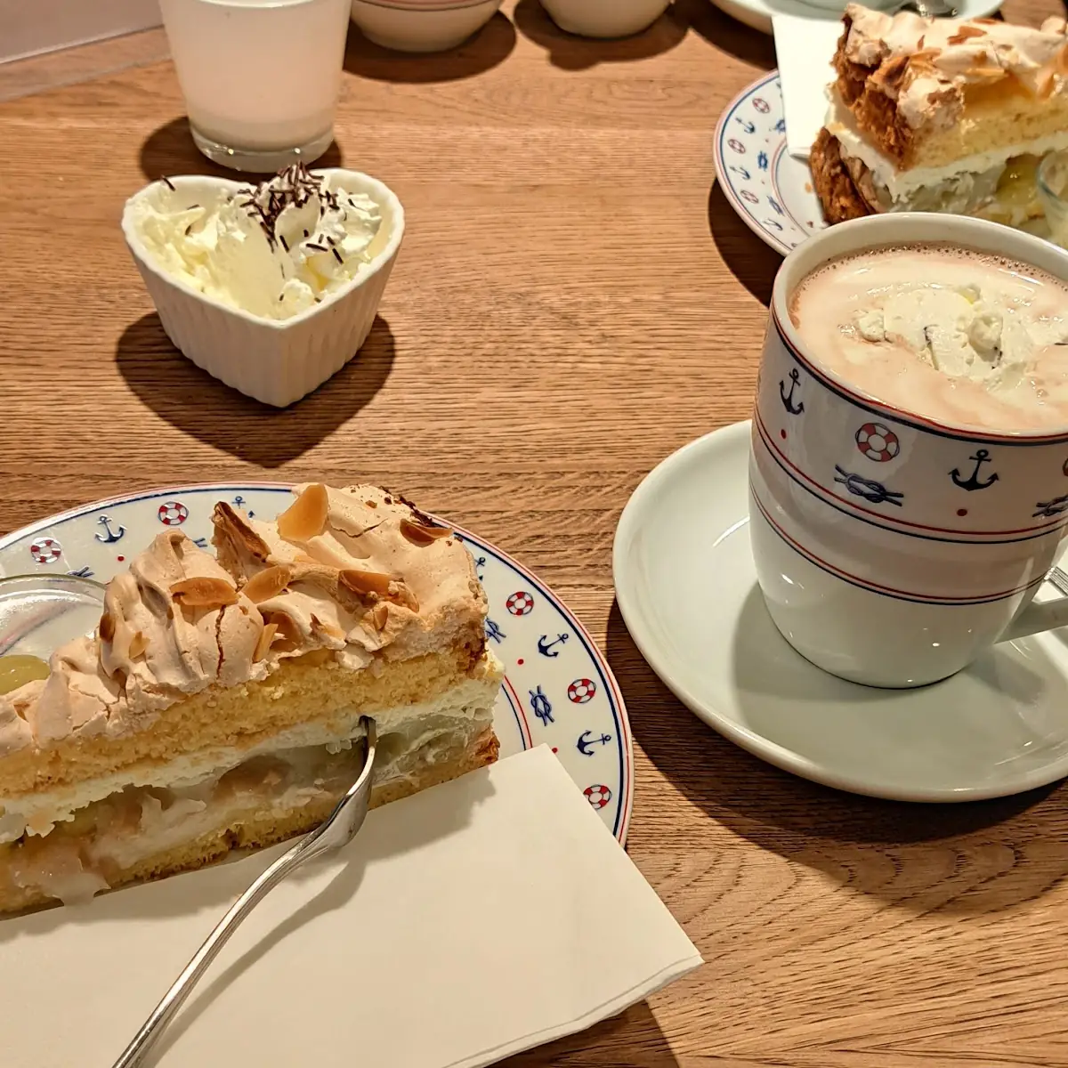 Stachelbeerbaiser Oder Trümmertorte