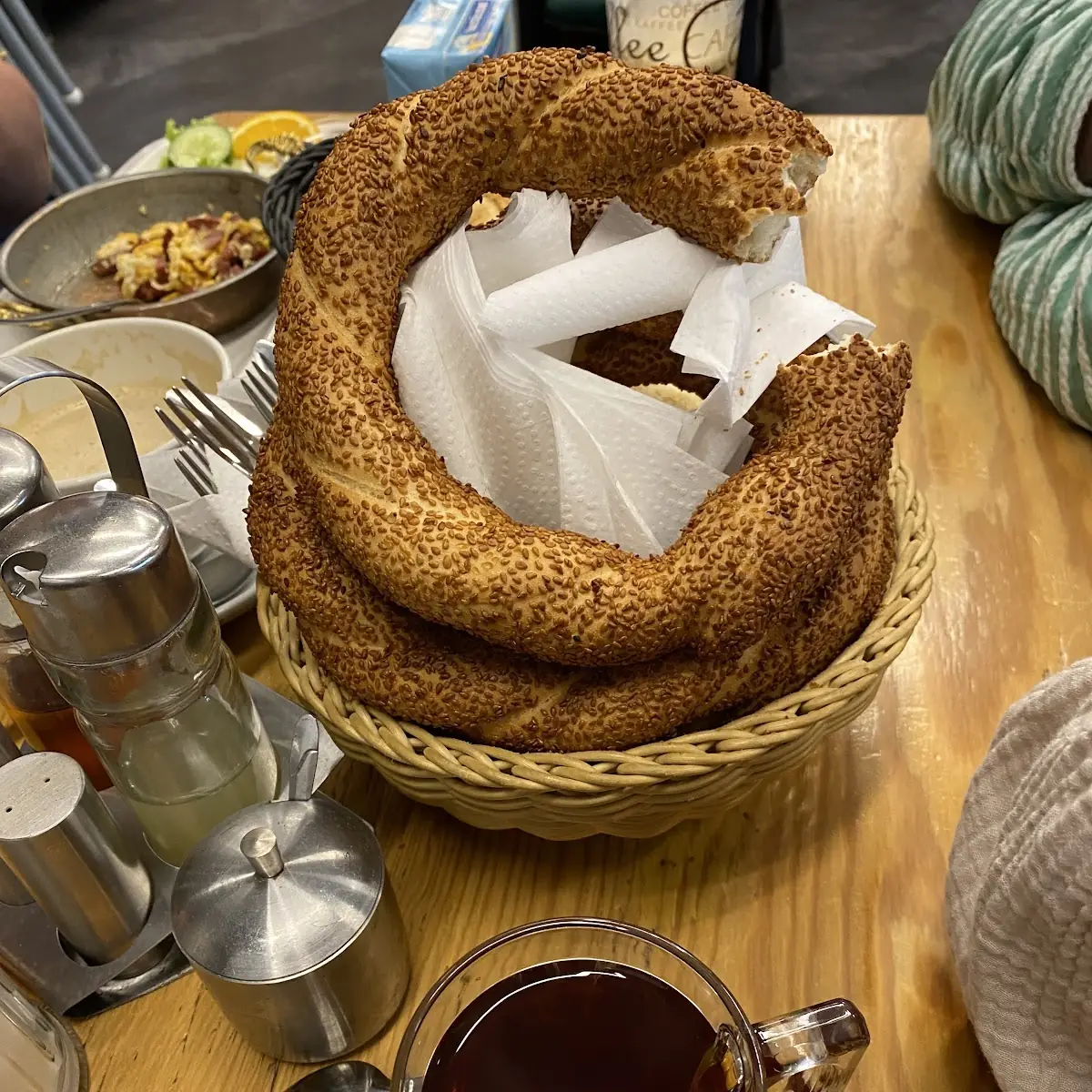 Simit, Hak Bäckerei