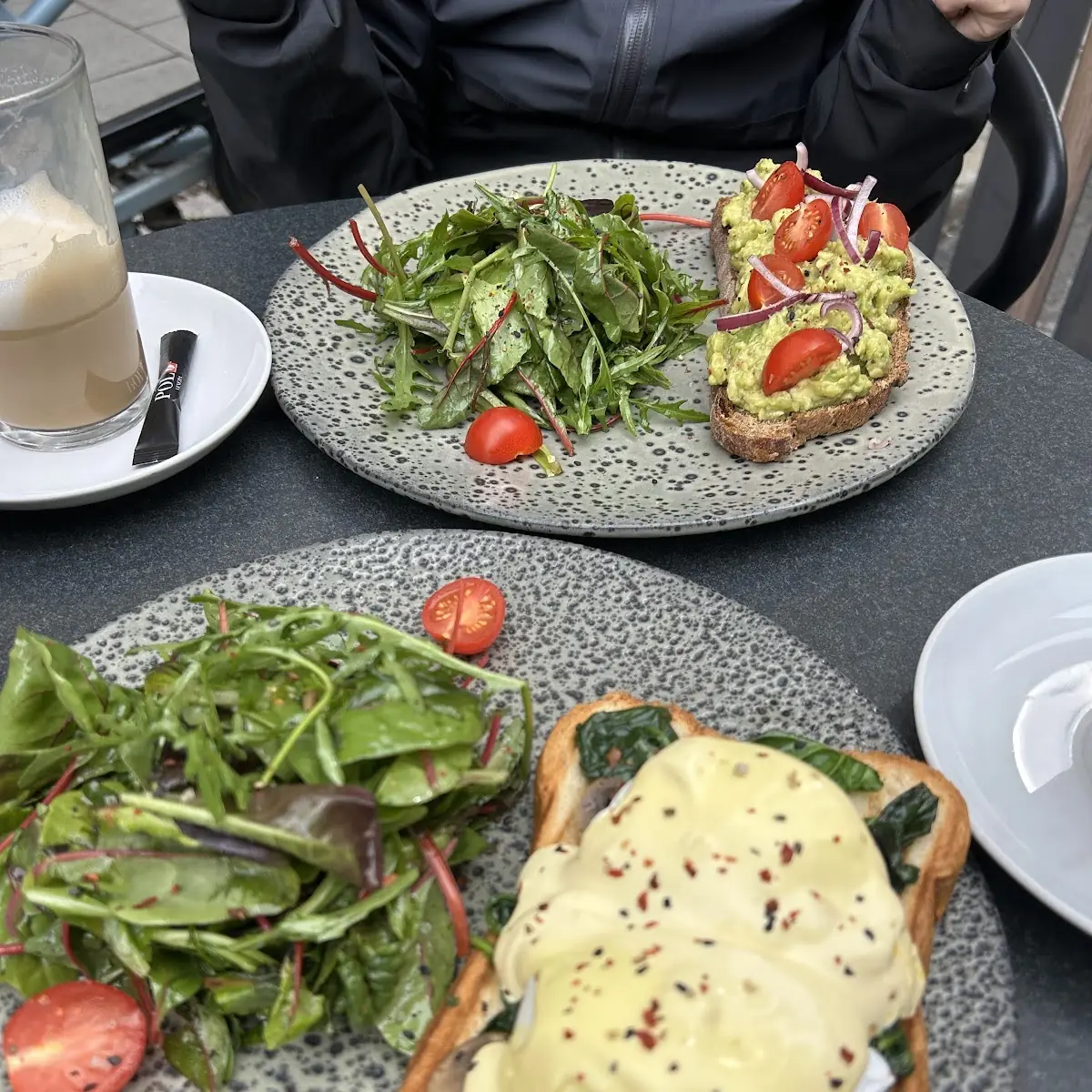 Eggs Benedict Avocado