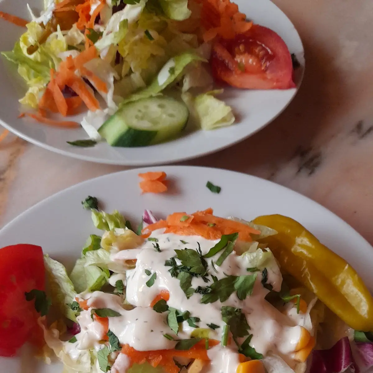 Salat, Café & Bistro Anvers / Aachen