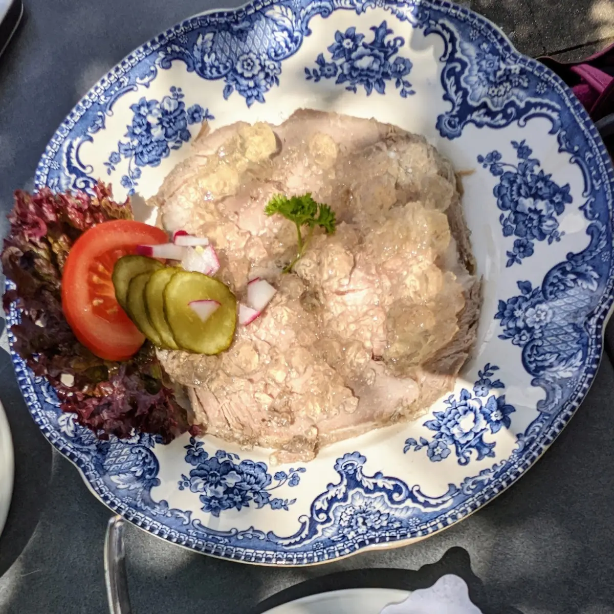Sauerfleisch Mit Bratkartoffeln