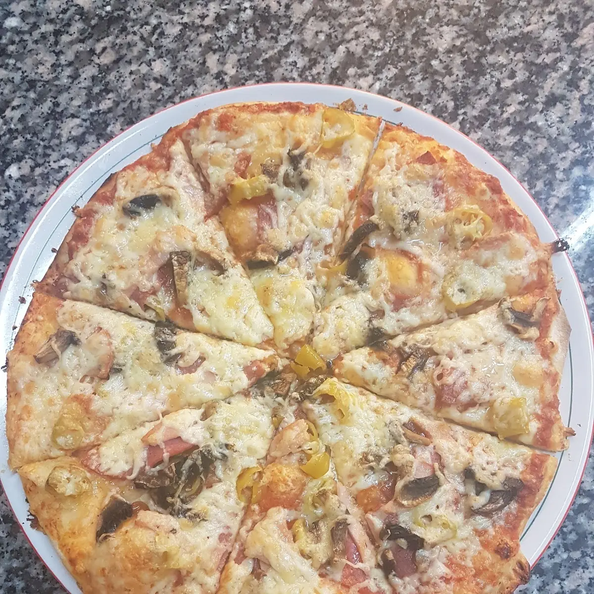 Pizza Taverna