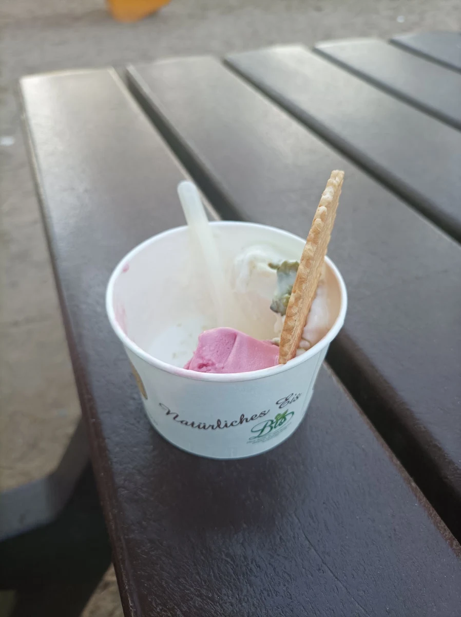 Kugel Eis