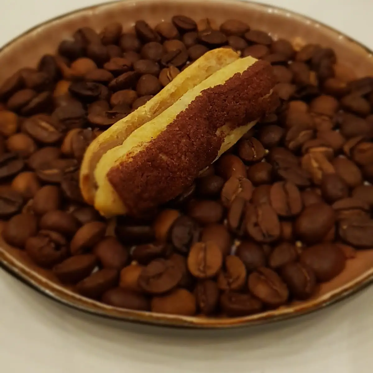 Petits Fours Éclair