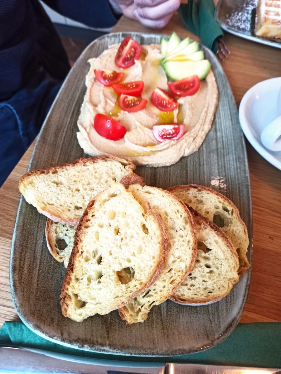 Hummus