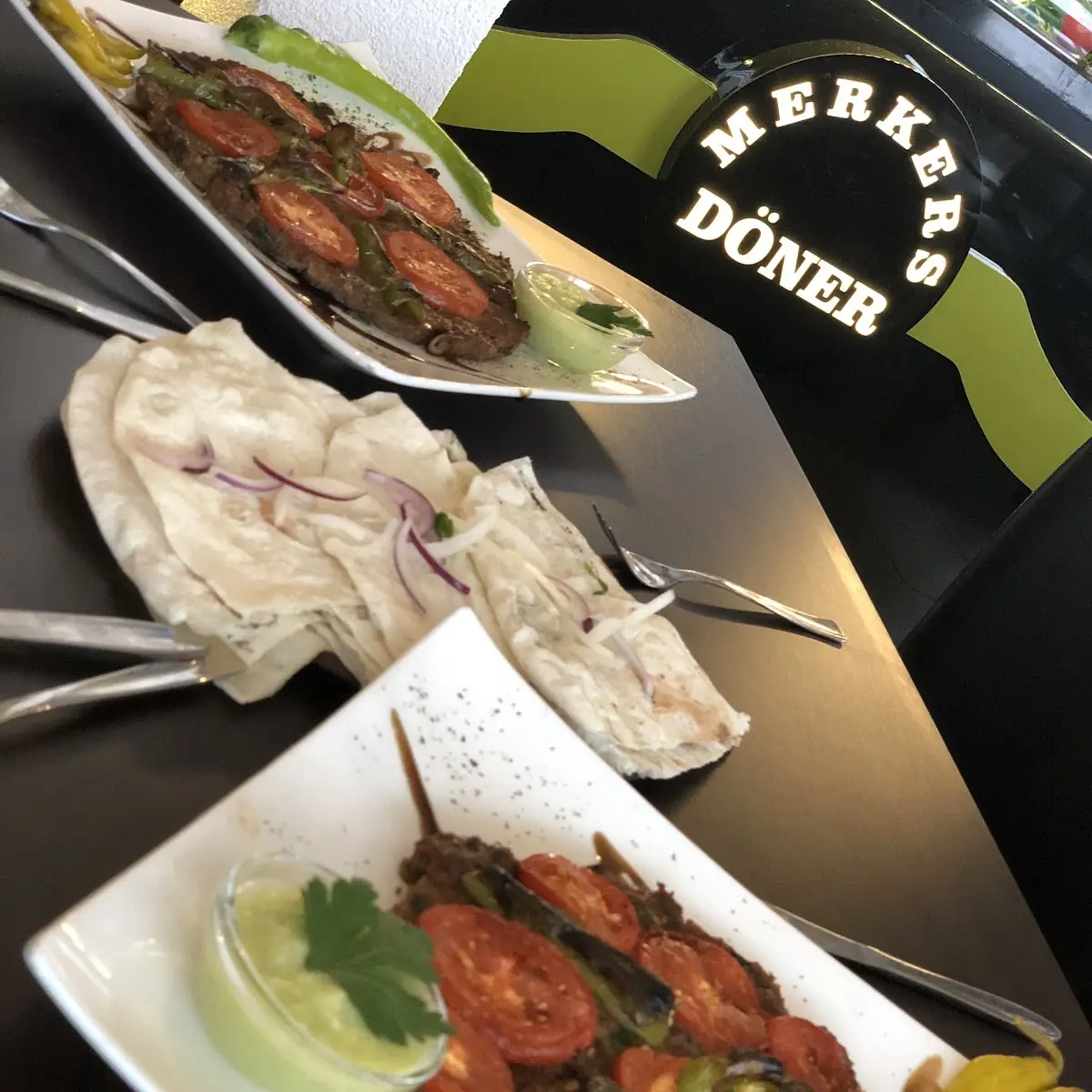 Highlights, Merkers Döner