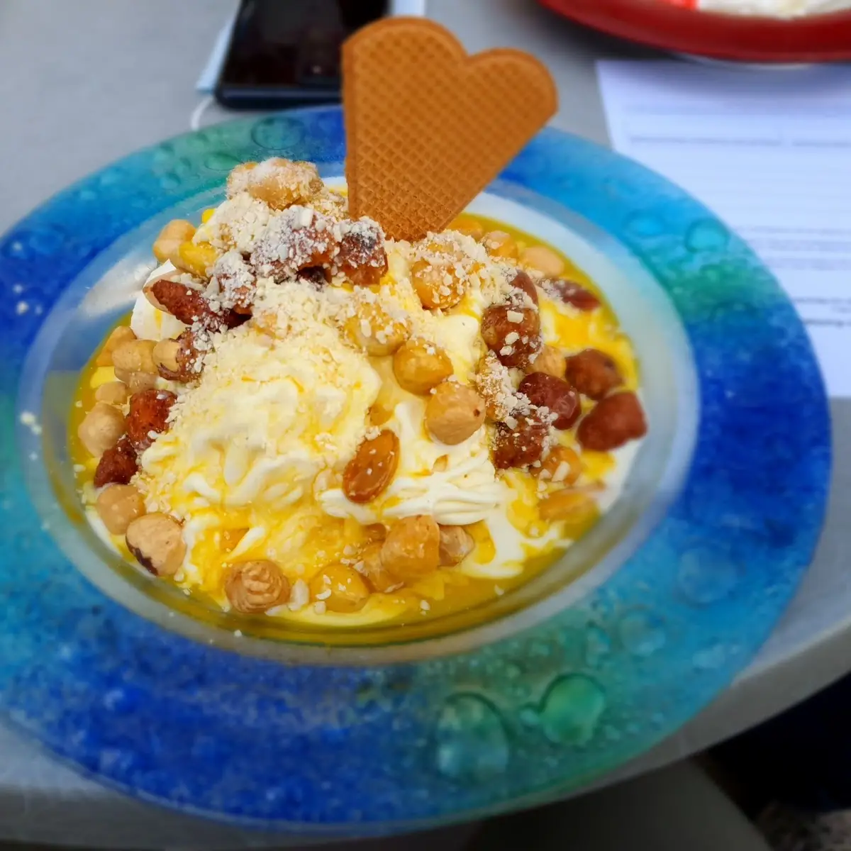 Nuß Spaghetti Eis