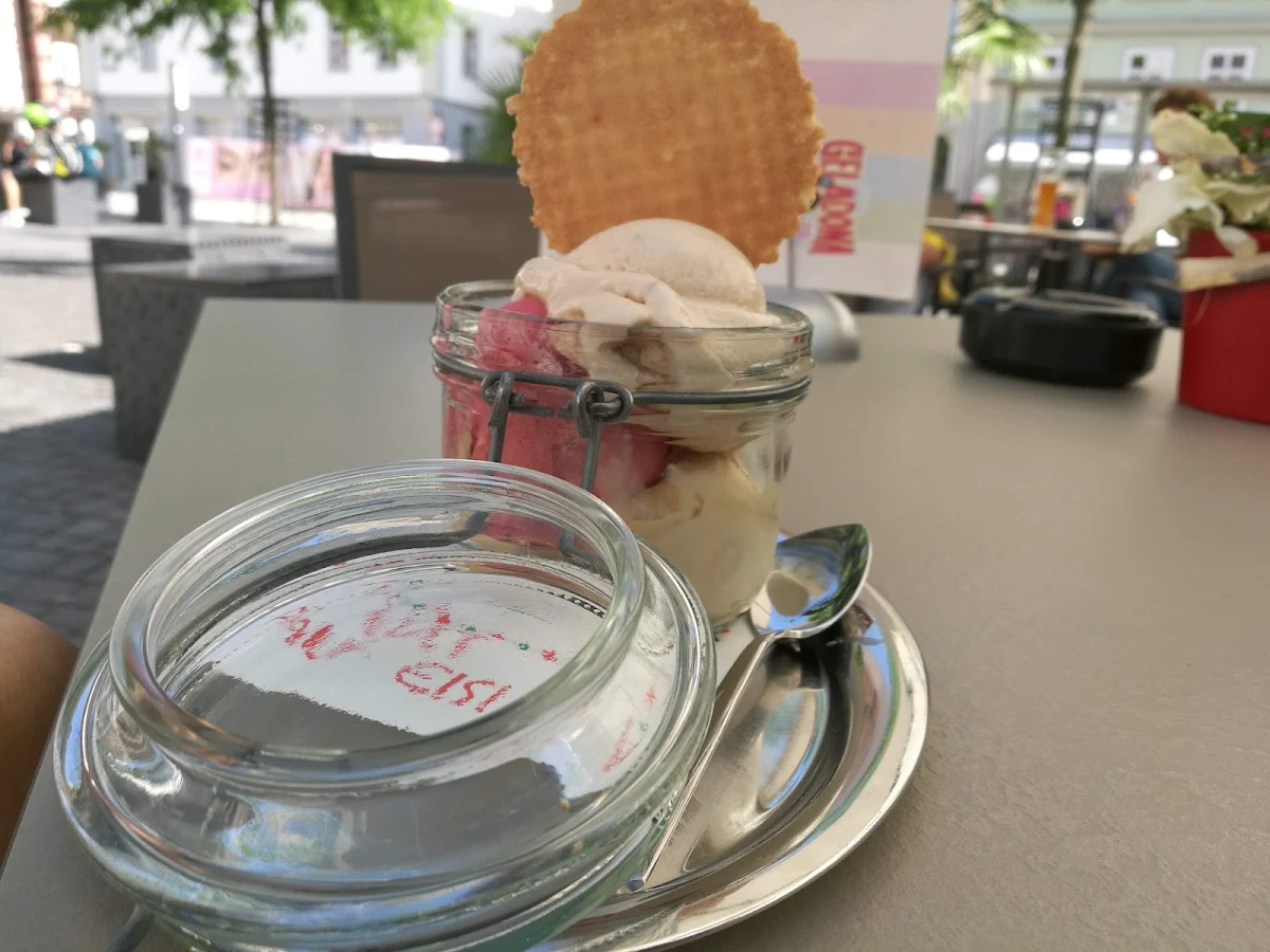 Gemischtes Eis