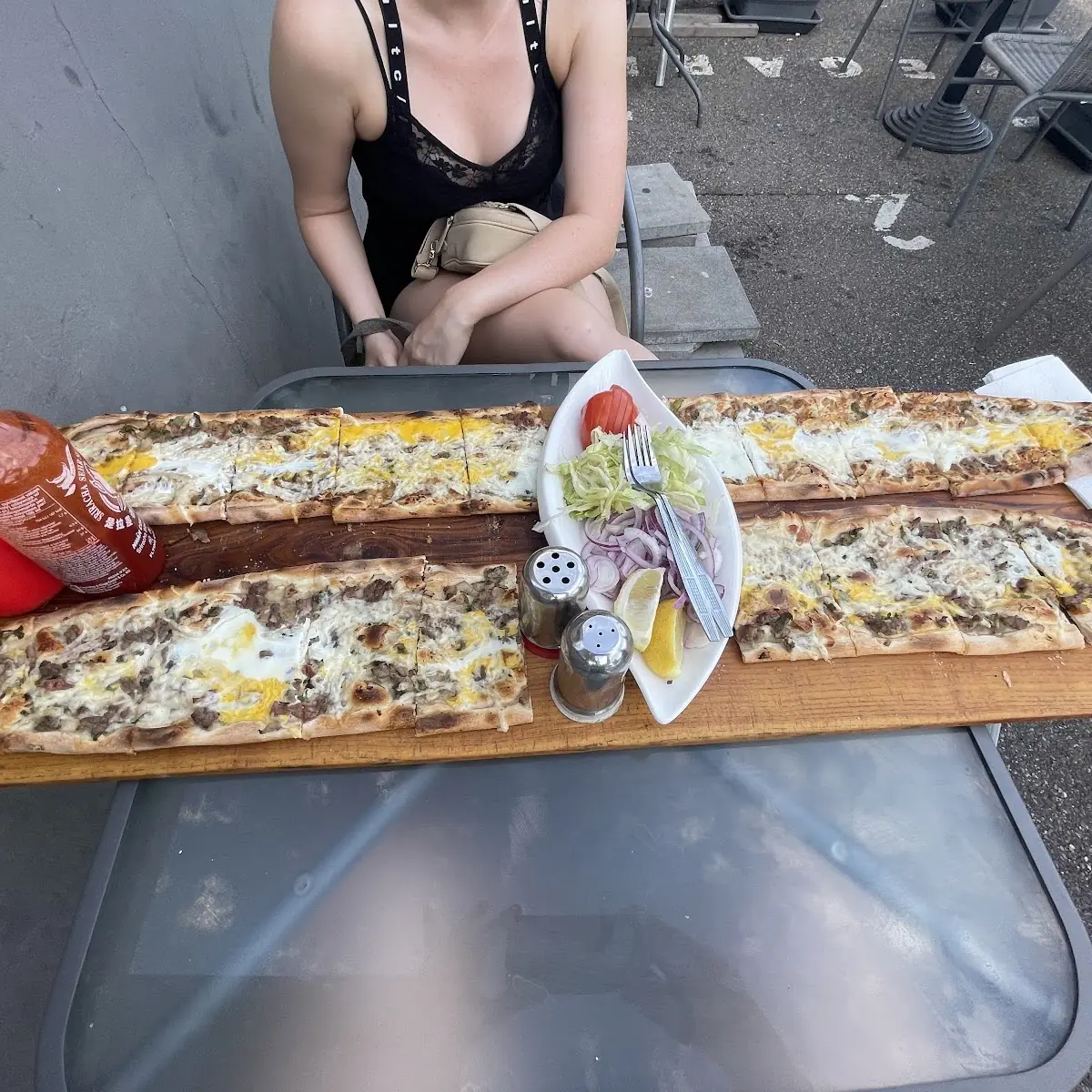 Pide Mit Hackfleisch Und Ei