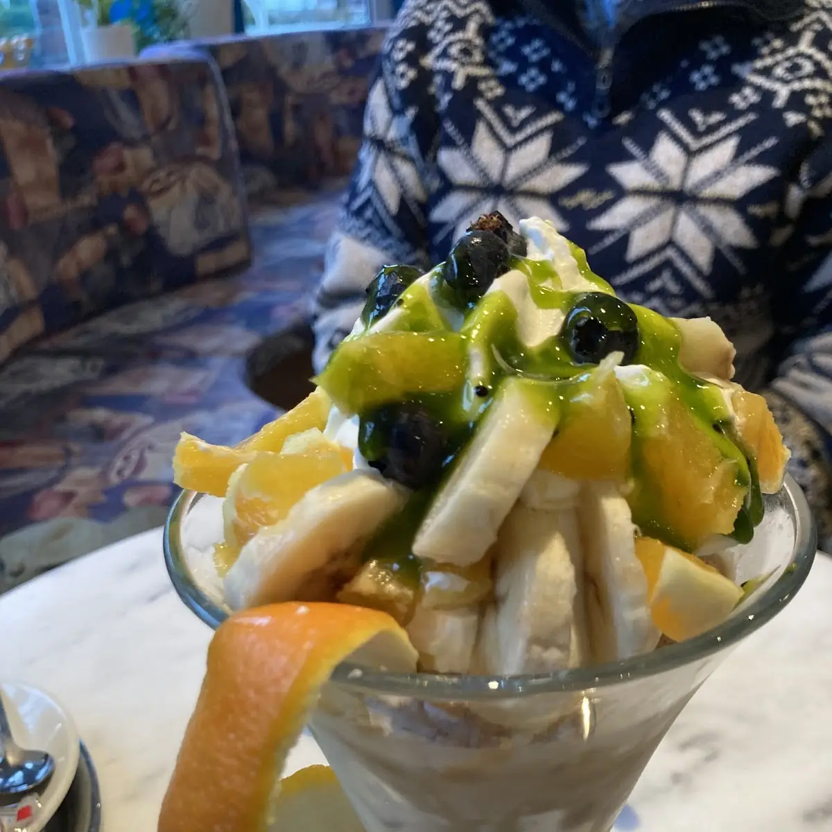 Früchte Becher Eis