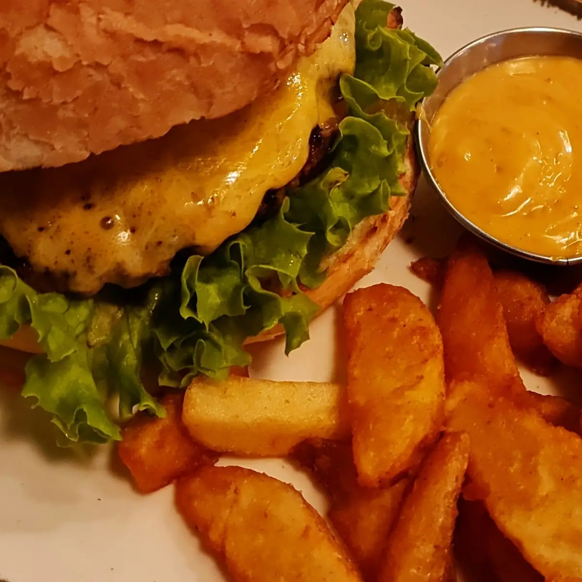Cheeseburger Menü