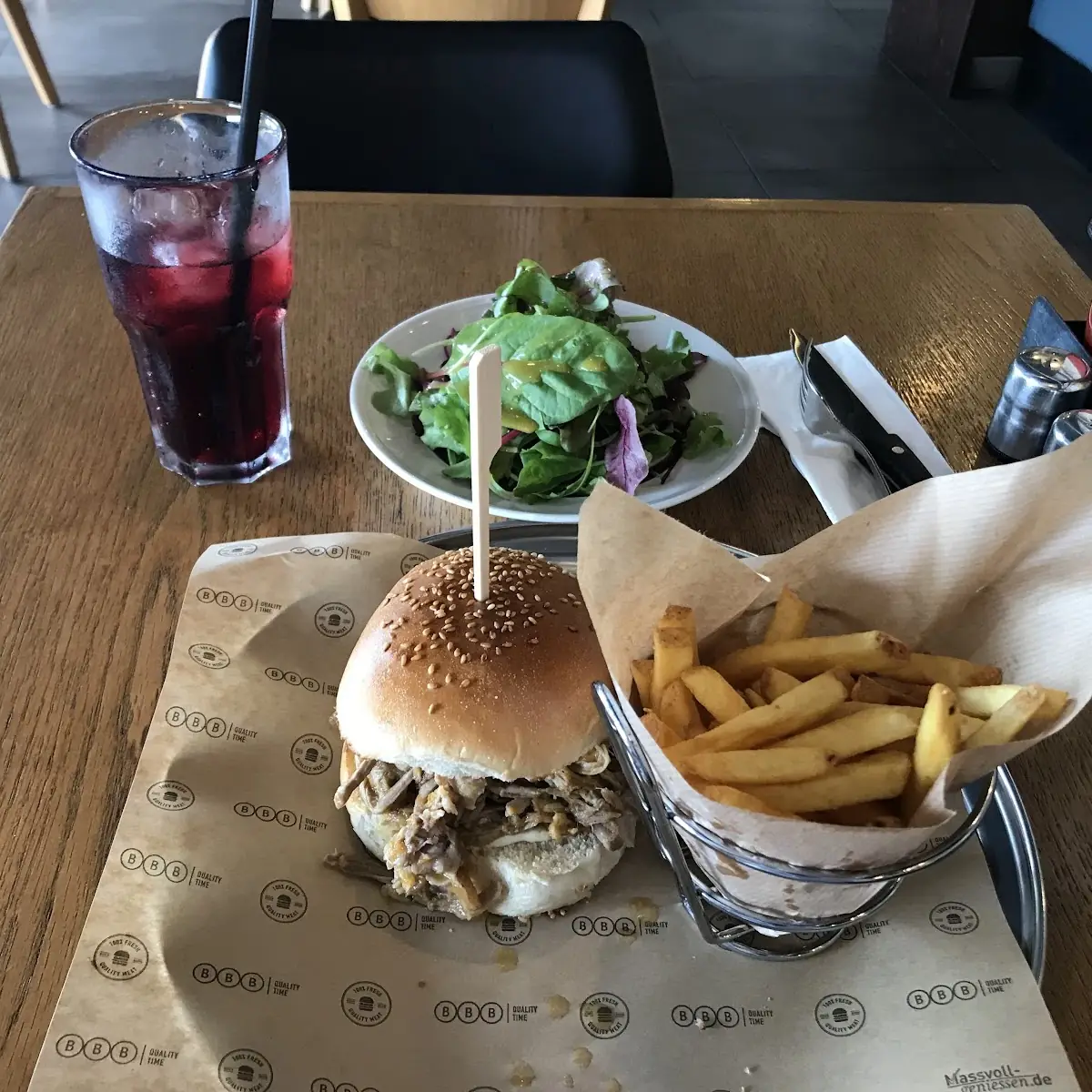 Pulled Pork Burger