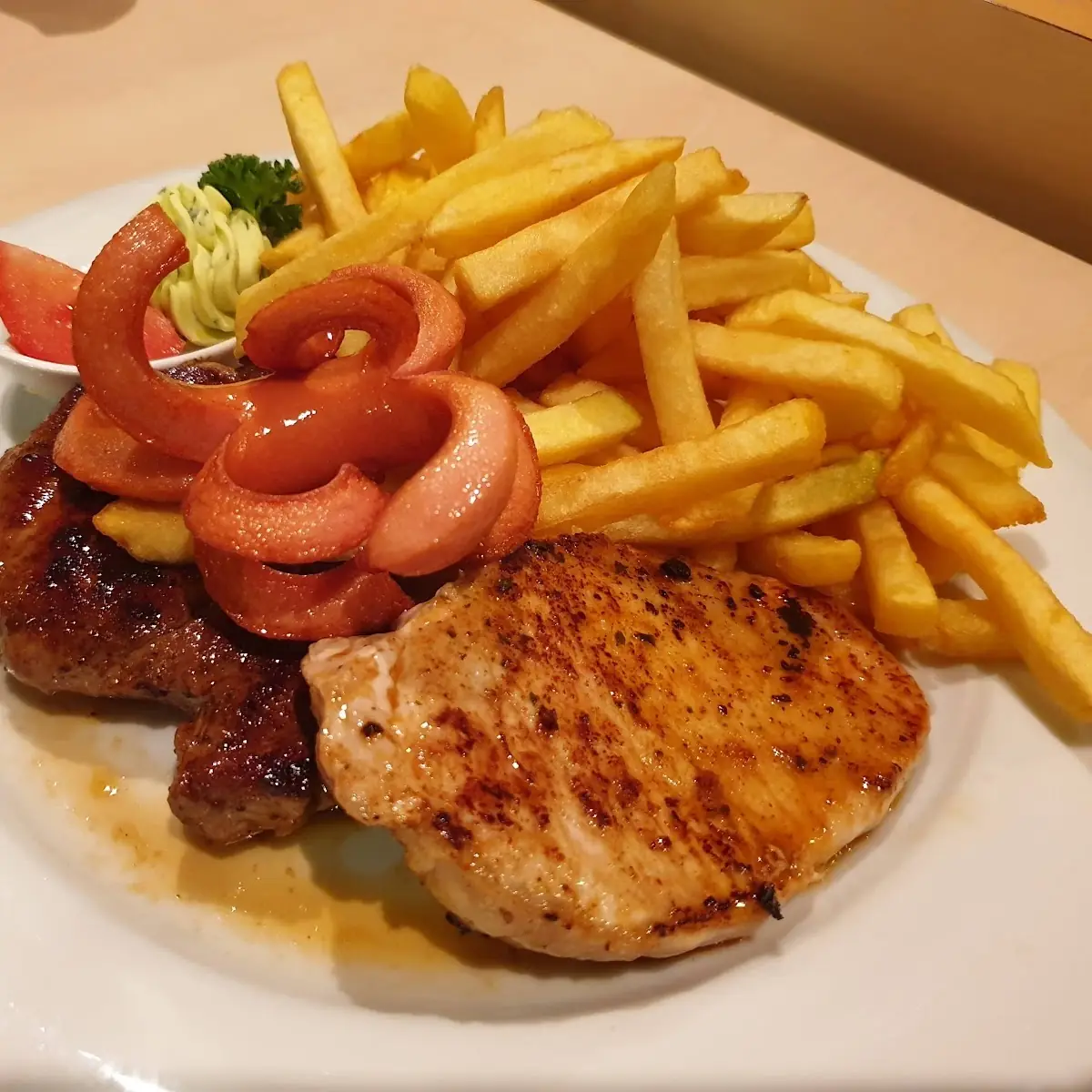 Grillteller, Landgasthof Waldeck