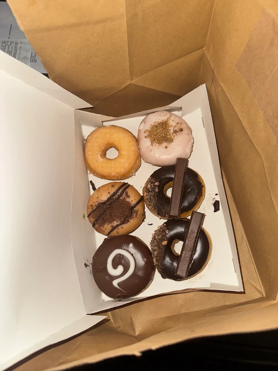 Box Donuts
