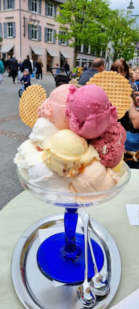 Gemischtes Eis