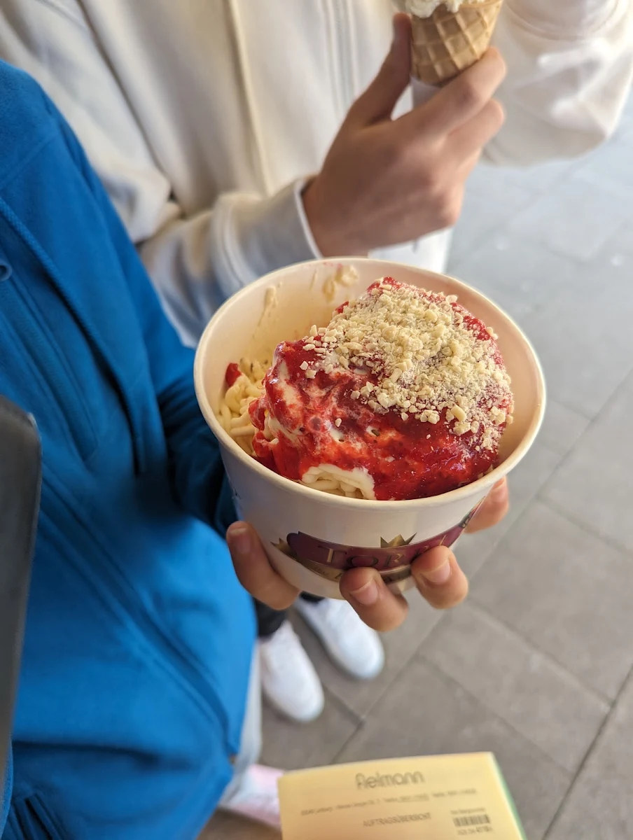 Spagetti Eis