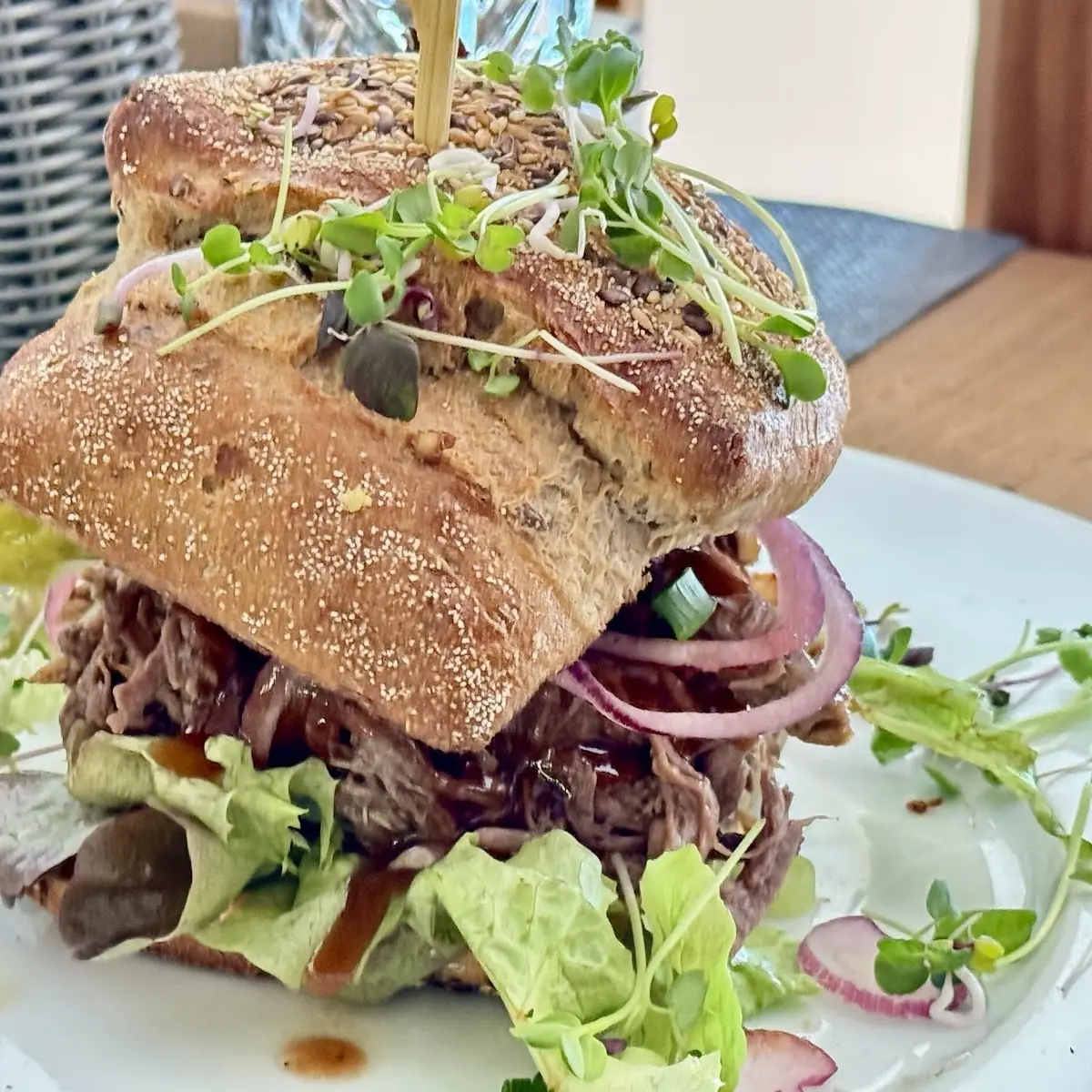 Burger Mit Pulled Beef