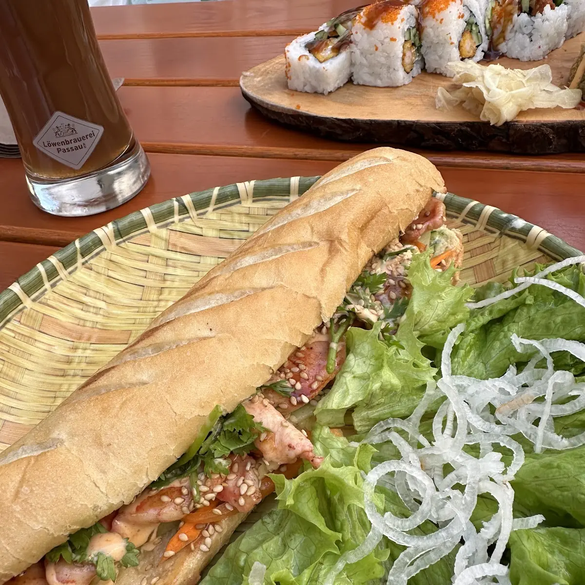 Banh Mi Chicken, Jento - Restaurant - Bar - Lounge Passau