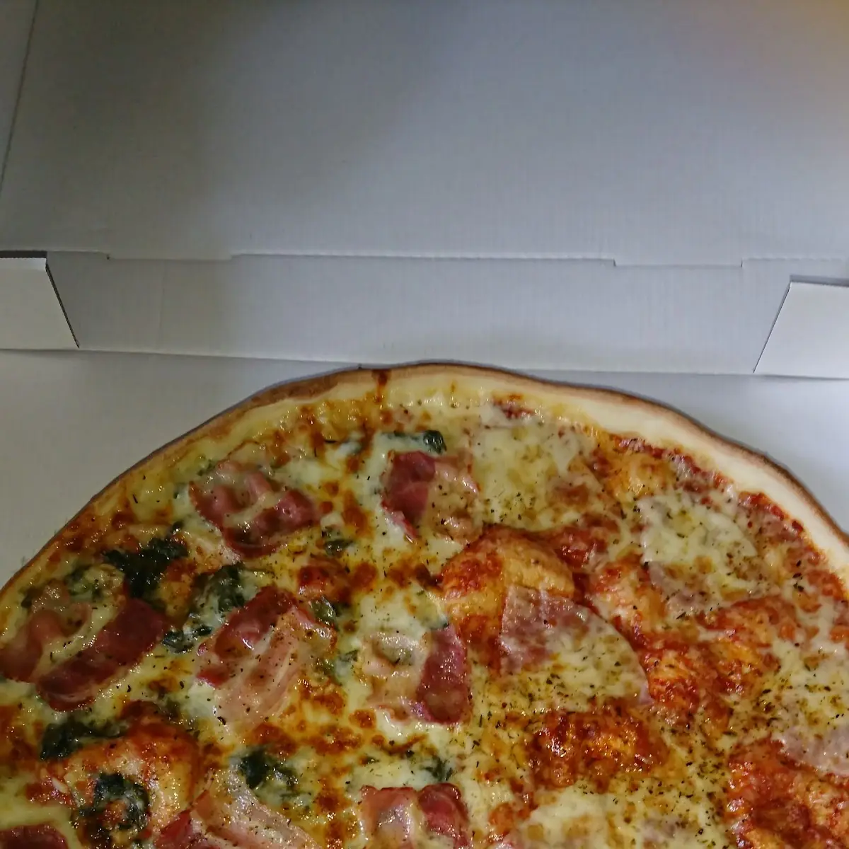 Pizza Stein